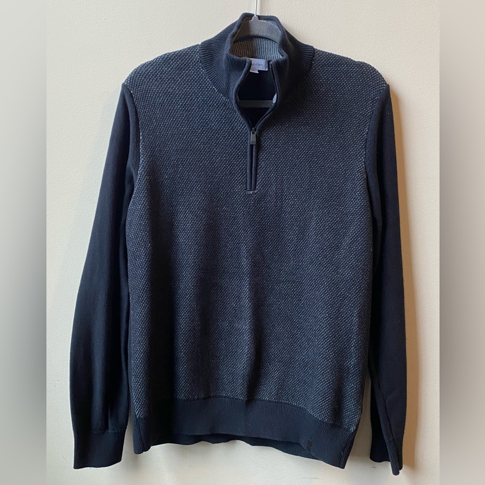Mens Calvin Klein size Medium quarter zip grey Sweater NWOT